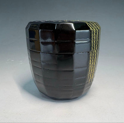 Urasenke Nintokusai-Gonomi Natsume — Ori-Tawame Yanagi by Minowa Ikko | Gold Weeping Willow Maki-e Tea Caddy