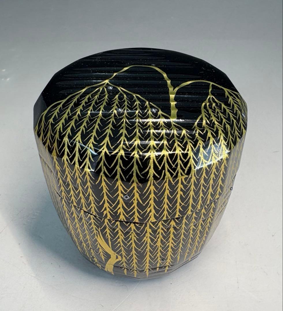 Urasenke Nintokusai-Gonomi Natsume — Ori-Tawame Yanagi by Minowa Ikko | Gold Weeping Willow Maki-e Tea Caddy