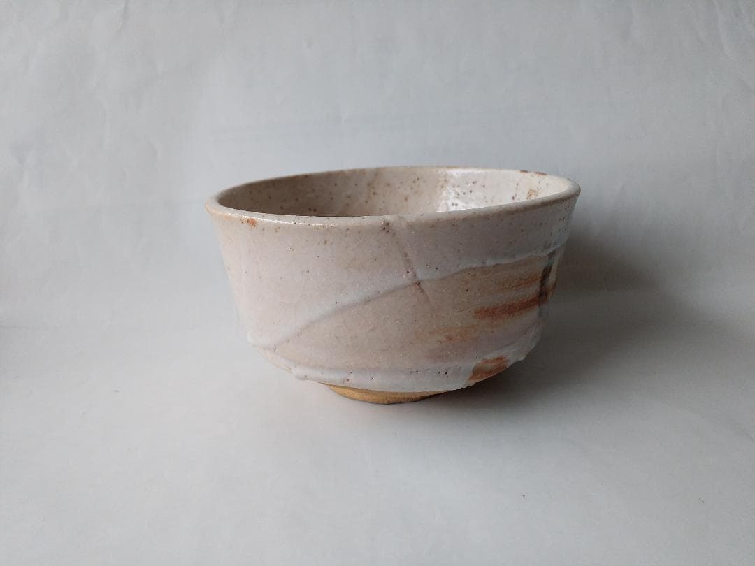 Nonanaka Shunsei | Shino Chawan | Mino Ware Tea Bowl | Thick White Glaze Hi-iro Fire Marks