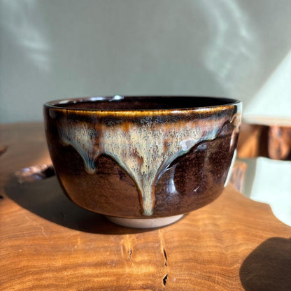 Zeze Ware Faceted Matcha Bowl by Yokaien — Amber Glaze with Milky Drips, Signed Wooden Box