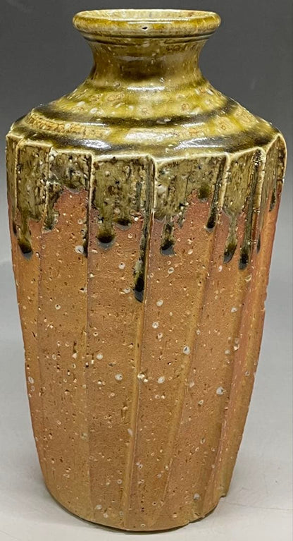 Shigaraki Faceted Flower Vase by Takahashi Rakusai — Natural Ash Glaze, Signed Box