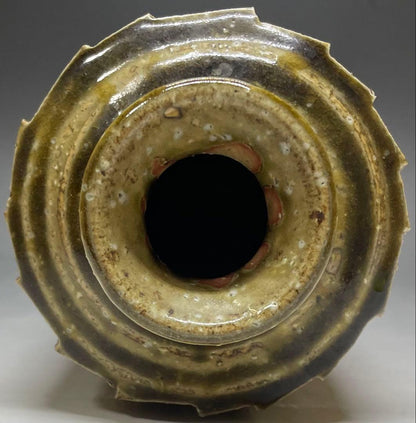 Shigaraki Faceted Flower Vase by Takahashi Rakusai — Natural Ash Glaze, Signed Box