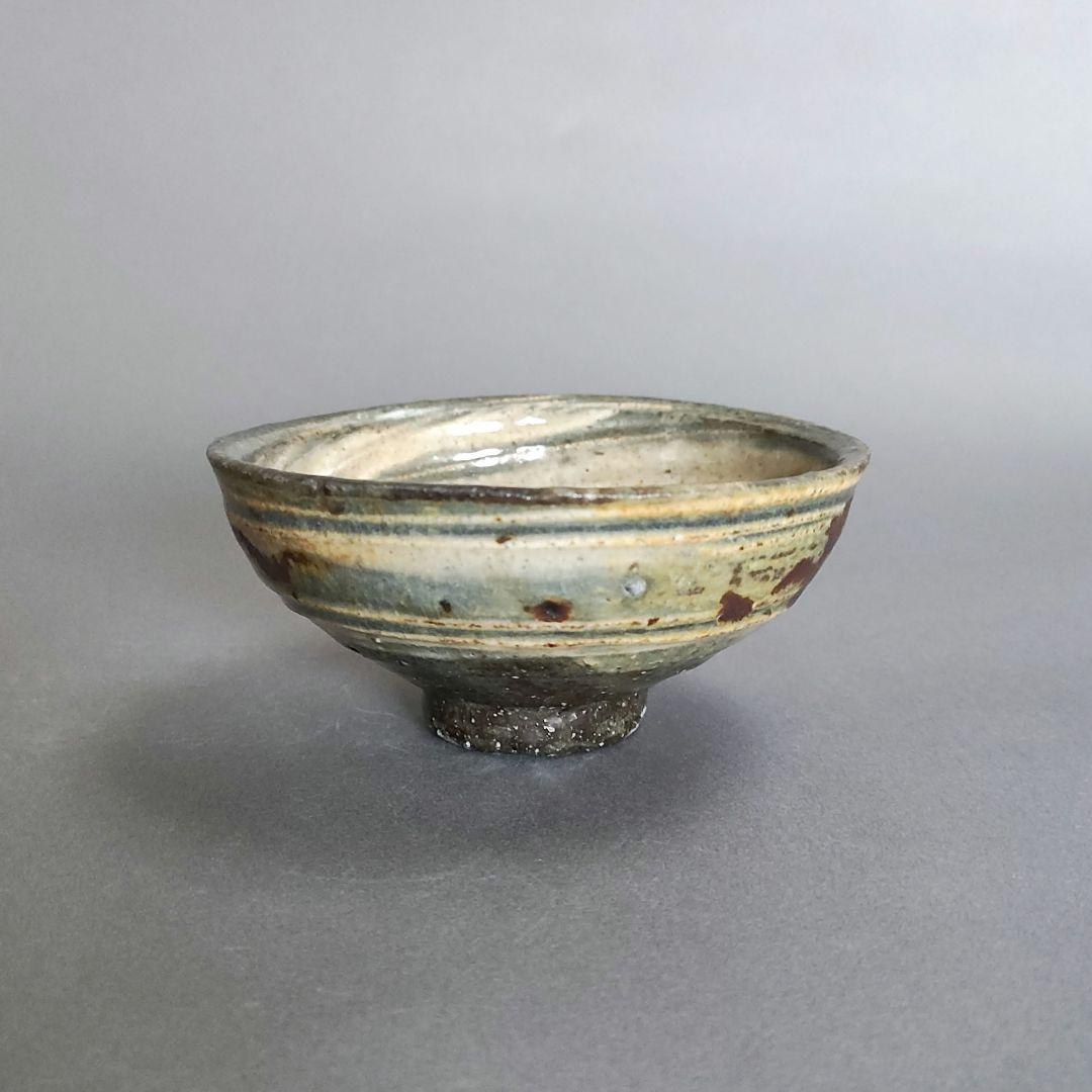 Furumatsu Atsushi Hakeme Guinomi - Brush-Marked Sake Cup with Iron Oxide Painting