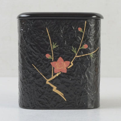 Shoho — Tachi-bina Maki-e Ikkan Natsume, Black Lacquer Tea Caddy with Hina Dolls and Plum