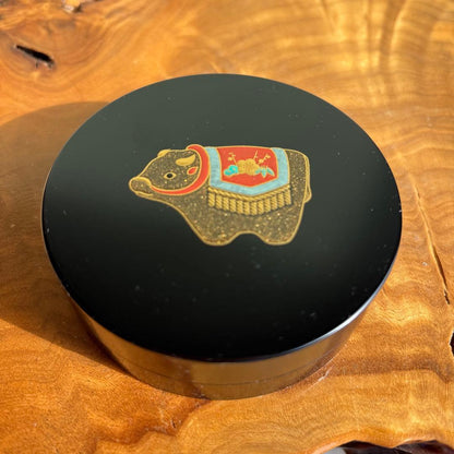 Japanese Lacquer Kogo Zodiac Ox Maki-e Black Incense Box