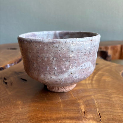 Hagi Ware Matcha Bowl — Tamago-de Glaze with Gohon Blush, Artist Signed Tomobako