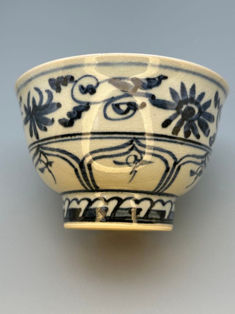 Makuzu Kosai Annan-Style Chawan — Blue Arabesque Tea Bowl from Kyoto's Makuzu Kiln