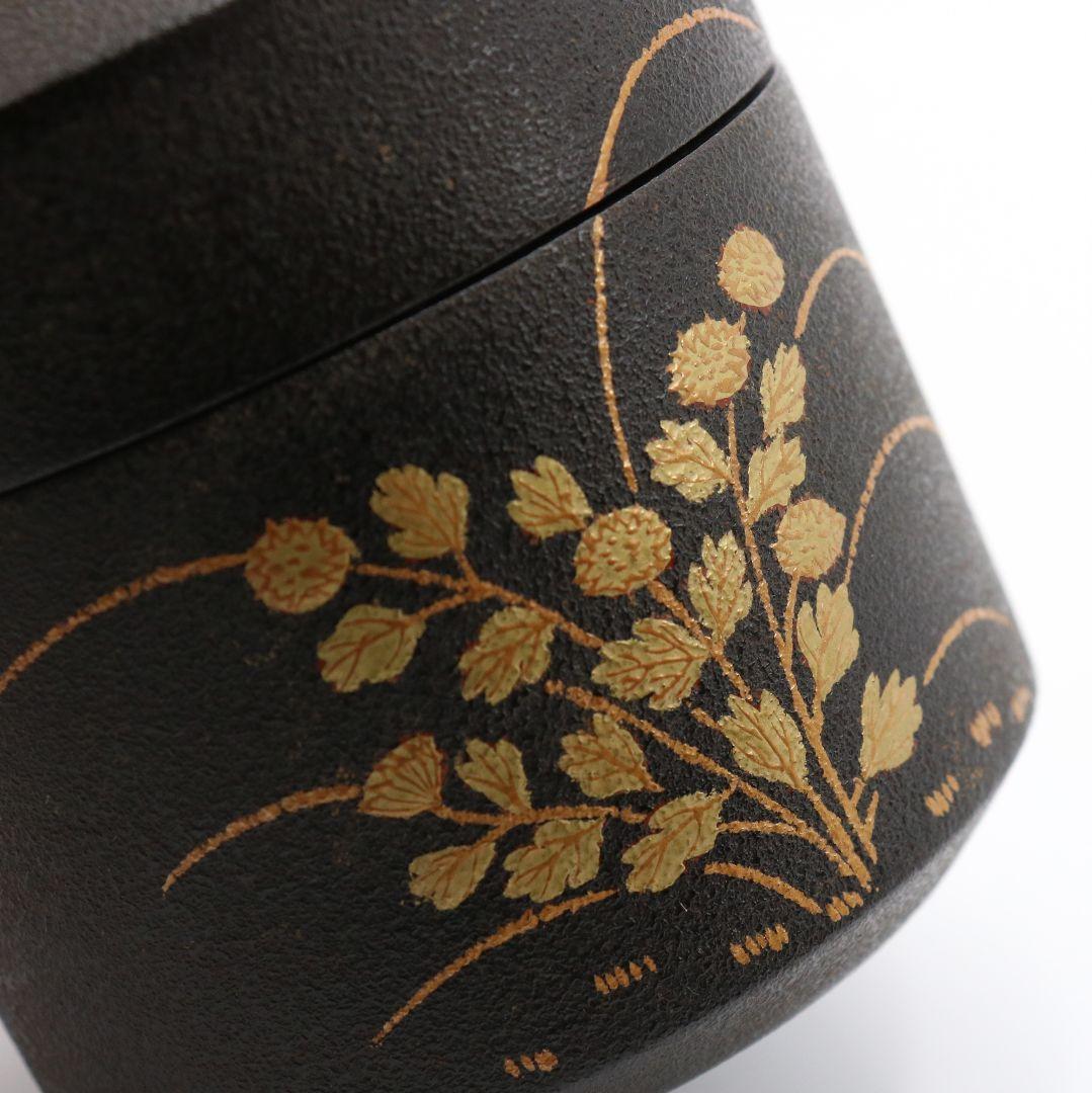 Yukifuki Nakatsugi Tea Caddy by Shoun - Crane and Chrysanthemum Maki-e