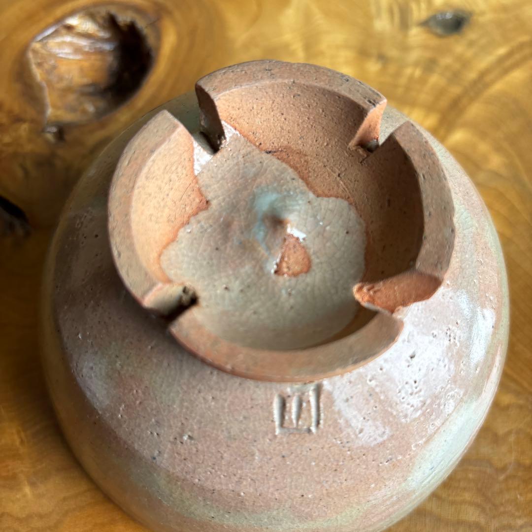 Gohon-de Chawan by Shimizu Hiroshi, Rakuzan Kiln, Soft Pink Gohon Spots on Warm Cream Stoneware with Tomobako