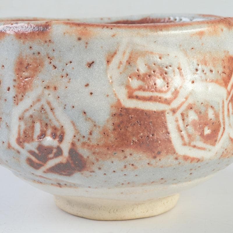 Nezumi Shino Tea Bowl with Incised Geometric Patterns by Kato Mitsuemon