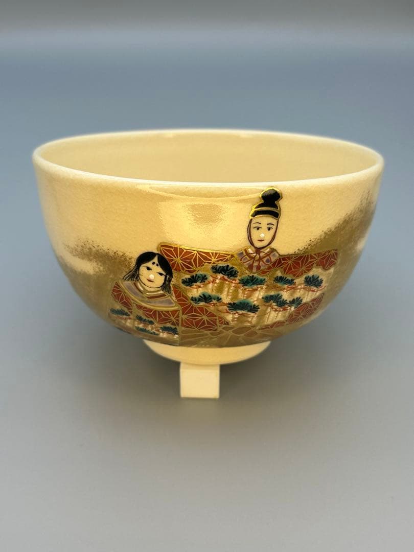 Ninsei-Style Standing Hina Dolls Chawan Tea Bowl by Tanaka Juho