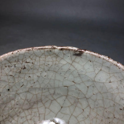 Hagi Ware Tea Bowl by Notomi Uun — Daikasan Kiln, Crackle Glaze Chawan with Signed Box