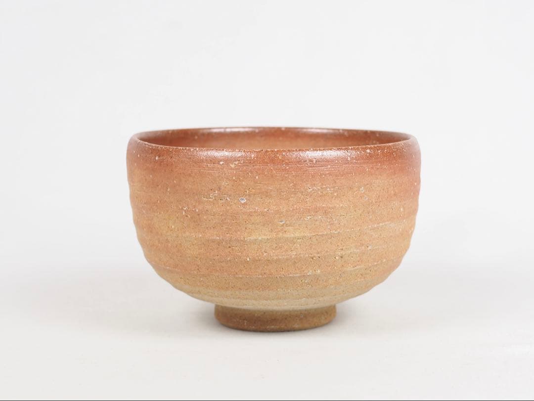 4th Okuda Chuzaemon Shigaraki Tea Bowl — Natural Ash Glaze, Hi-iro Gradient