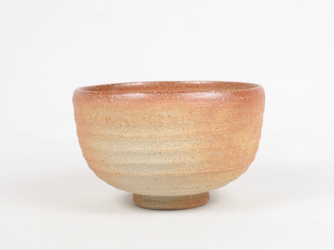 4th Okuda Chuzaemon Shigaraki Tea Bowl — Natural Ash Glaze, Hi-iro Gradient