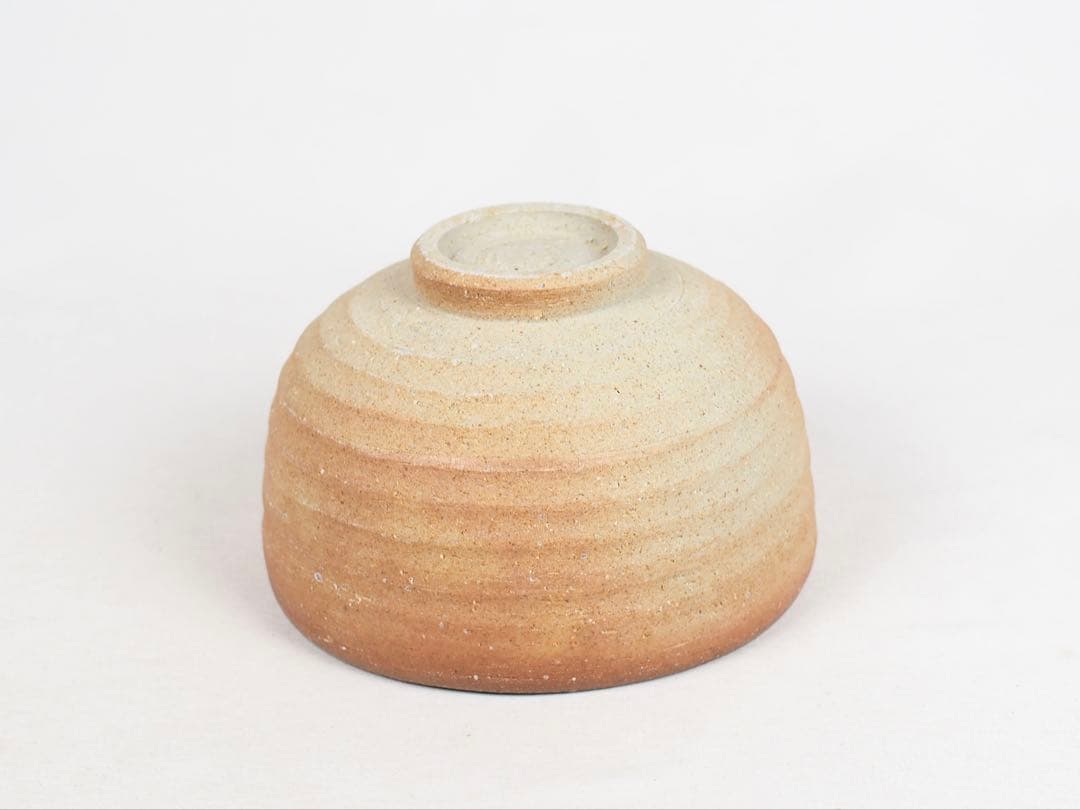 4th Okuda Chuzaemon Shigaraki Tea Bowl — Natural Ash Glaze, Hi-iro Gradient