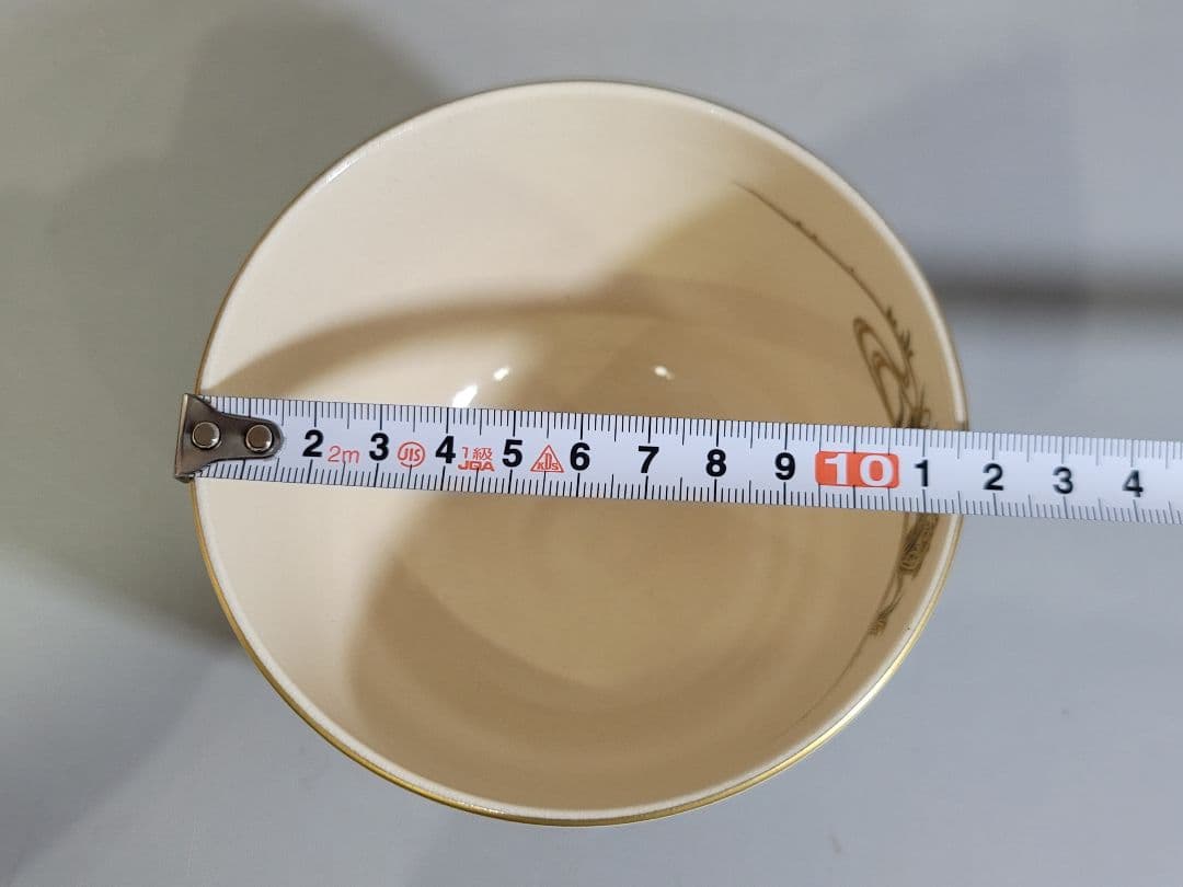 Yatsuhashi Iris Iro-e Chawan by Sugita Shohei — Seikanji Kiln Kyoto