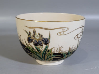 Yatsuhashi Iris Iro-e Chawan by Sugita Shohei — Seikanji Kiln Kyoto