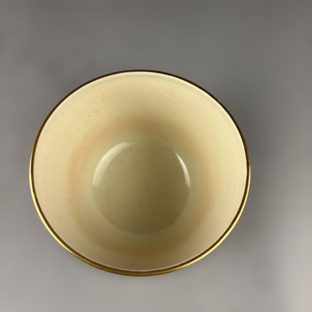 Yamaoka Shozo Kyo-yaki Chawan Black Gold Medallion Crane Tomobako