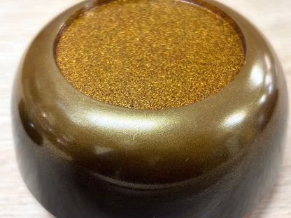 Maki-e Lacquer Hira-Natsume by Kiyose Ikkō — Fan Shiogama Motif Kin-Sunago Interior