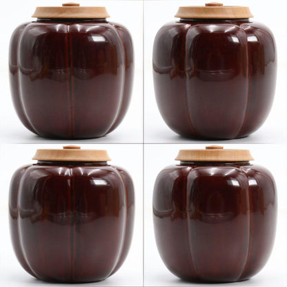 Dōba Sōkō Joshinsai-Konomi Akoda Tame-Nuri Lacquer Tea Caddy with Shifuku