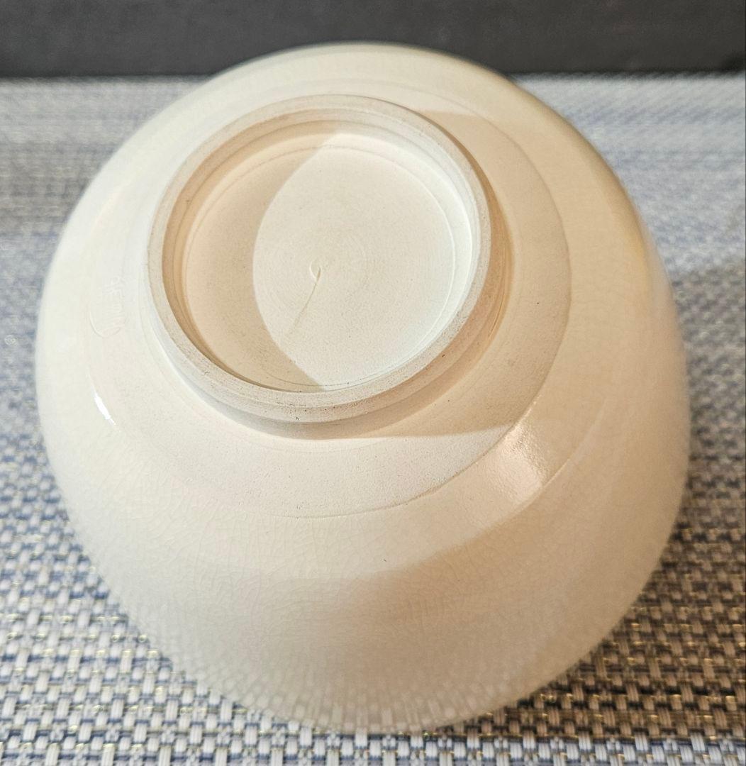 Nishio Zuiho Kinran-iro-e Noshi Design Tea Bowl — Kyo-yaki Chawan