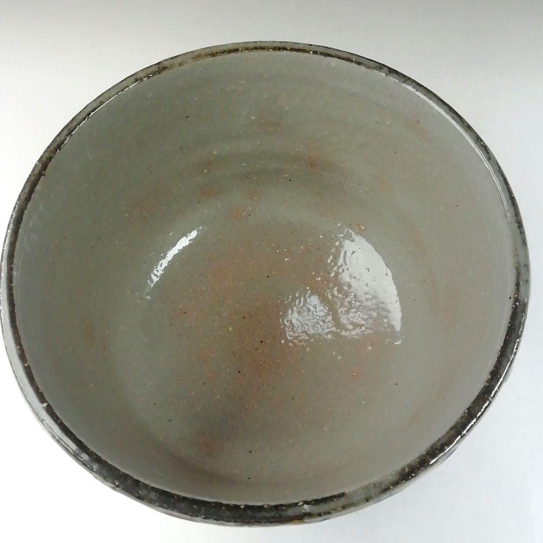 Kenzan Plum Blossom Tea Bowl by Omuro-gama - Seigaiha Gold