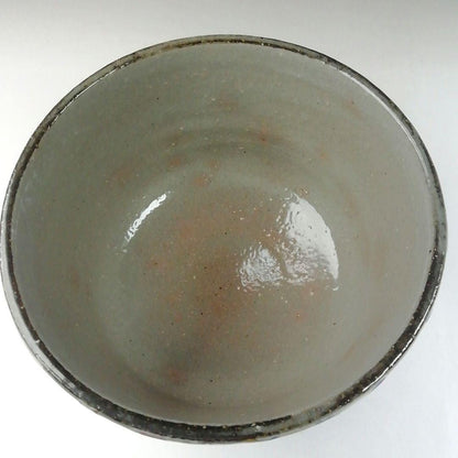 Kenzan Plum Blossom Tea Bowl by Omuro-gama - Seigaiha Gold