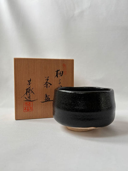 Yuzu-Kuro Matcha Tea Bowl by Sugiura Yoshiki — Black Glazed Chawan with Signed Wooden Box
