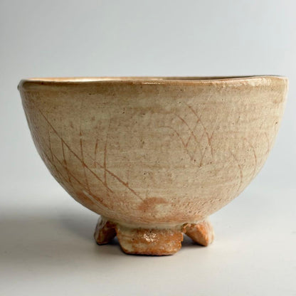 12th Gen Tsuchiya Rokuroemon Susa-Karatsu-Hagi Chawan - Split Foot Warikodai Tea Bowl