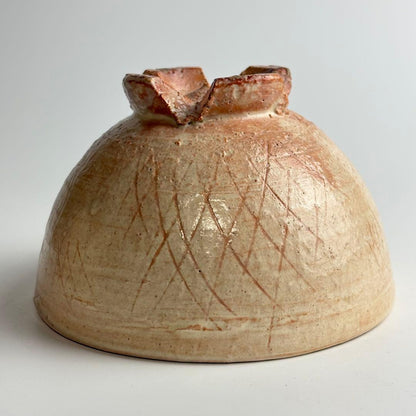 12th Gen Tsuchiya Rokuroemon Susa-Karatsu-Hagi Chawan - Split Foot Warikodai Tea Bowl