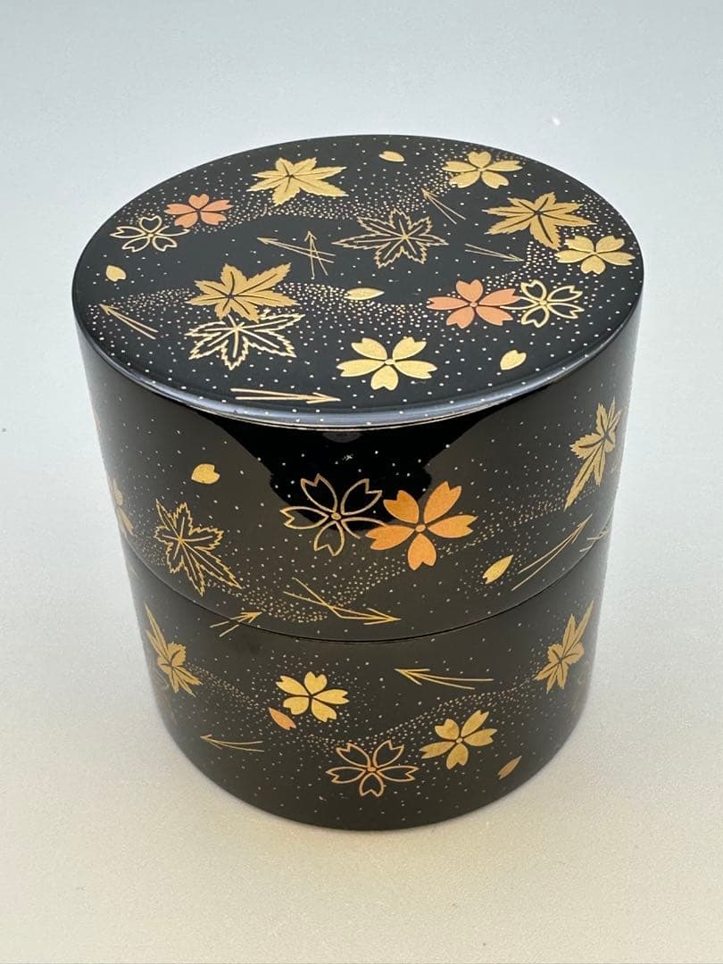 Kawakami Koho Shunjuu Maki-e Nakatsugi — Cherry Blossom Maple Gold Lacquer Tea Caddy Tomobako