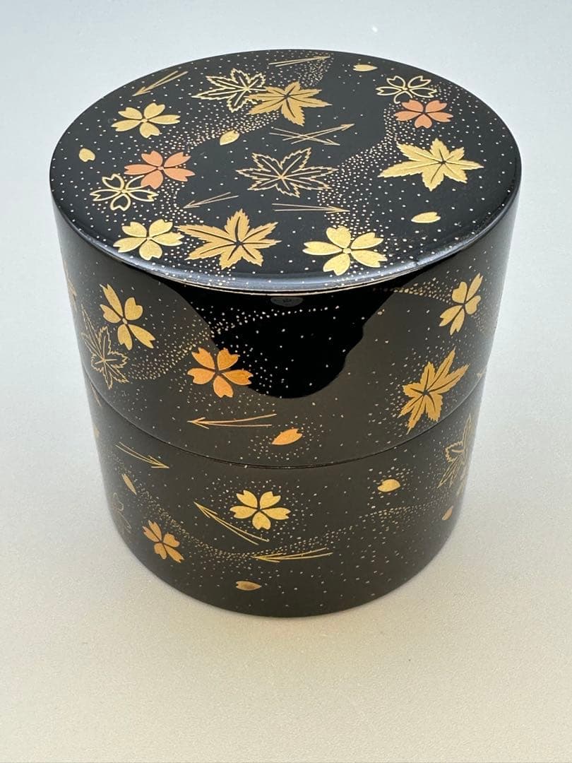 Kawakami Koho Shunjuu Maki-e Nakatsugi — Cherry Blossom Maple Gold Lacquer Tea Caddy Tomobako
