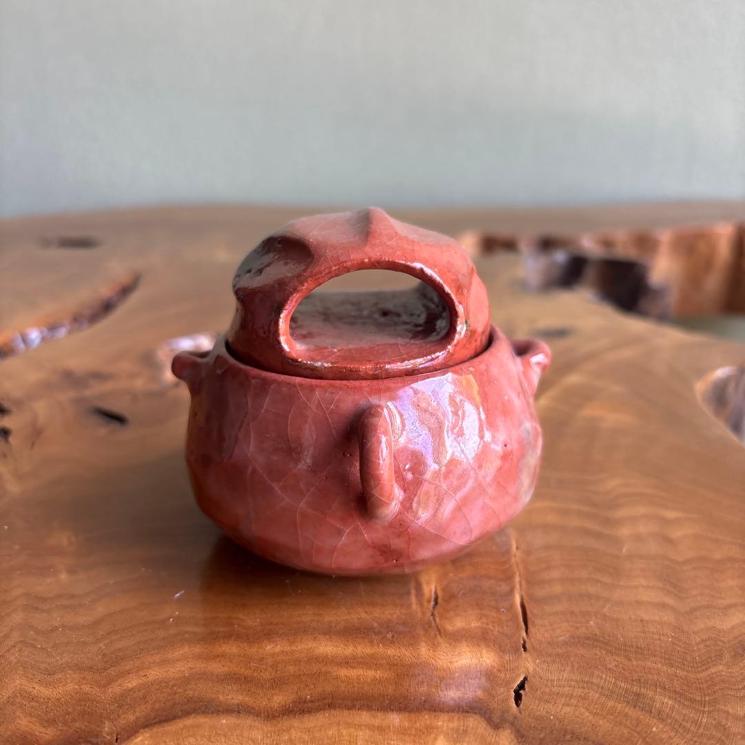 Aka Raku Tea Caddy (Chaire) by Kawasaki Waraku — Red Raku Glaze, Ceramic Lid, Signed Wooden Box