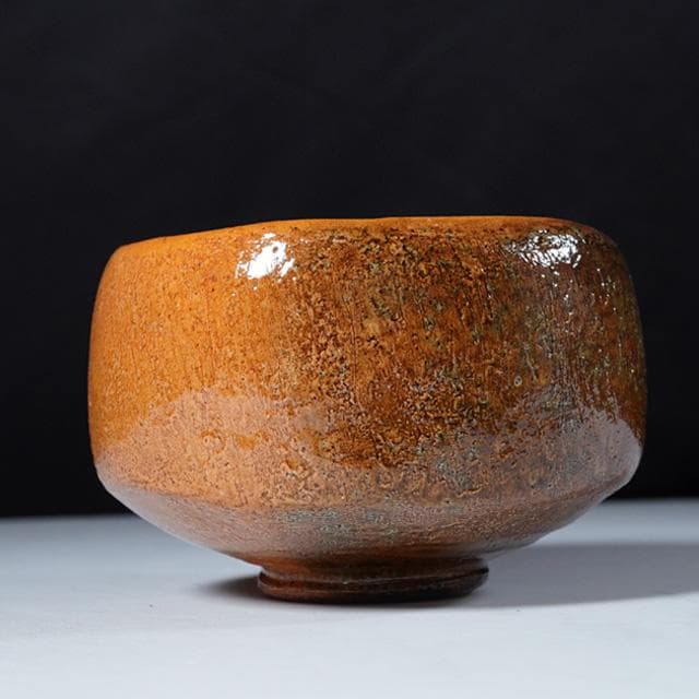 Ohi Toshiro X Chozaemon Amber Glaze Chawan with Kiln Variation