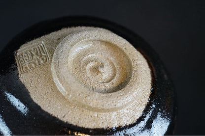 Kenzan-Style Musubi Camellia Matcha Bowl by Hashimoto Jogaku — Kyoto Polychrome Chawan with Tomobako