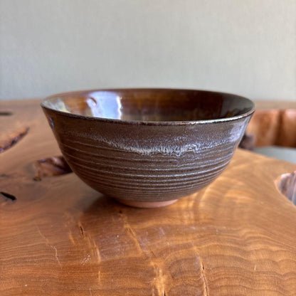 Takatori-yaki Tea Bowl by Kamei Miraku — Amber Glaze Landscape, Enshu Seven Kilns Lineage