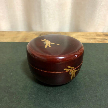 Wada Kinsai Dragonfly Maki-e Flat Natsume - Lacquer Tea Caddy with Signed Box