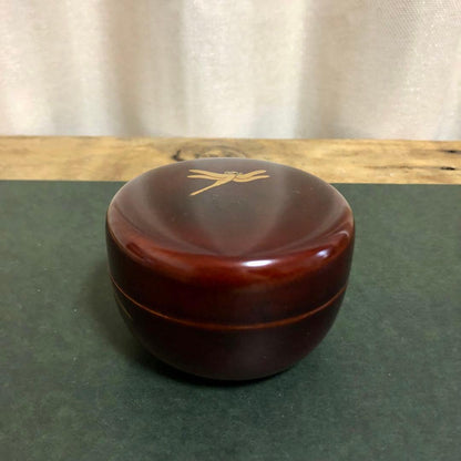 Wada Kinsai Dragonfly Maki-e Flat Natsume - Lacquer Tea Caddy with Signed Box