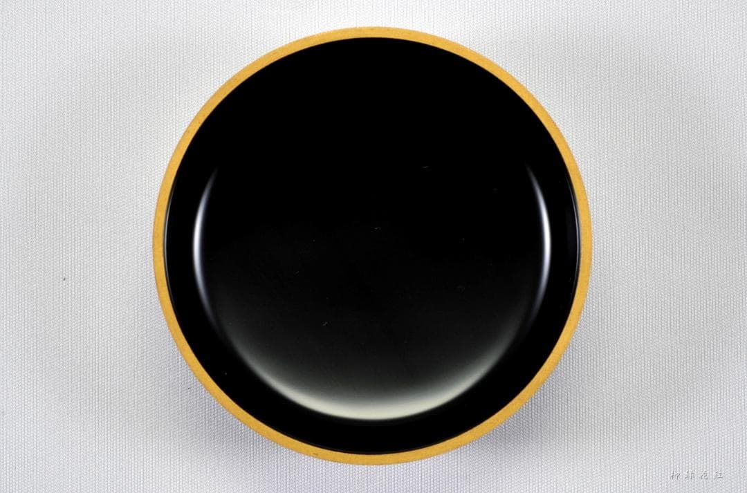 Nakamura Souin Tsuyu-Zasa Maki-e Chu-Natsume Tea Caddy — Gold Dew on Bamboo Grass, Signed Box