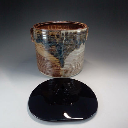Takatori Style Mizusashi by Rakuzan – Japanese Water Jar – Earred Stoneware – Japan