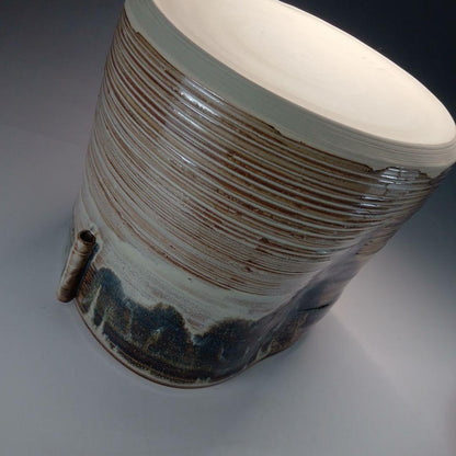 Takatori Style Mizusashi by Rakuzan – Japanese Water Jar – Earred Stoneware – Japan
