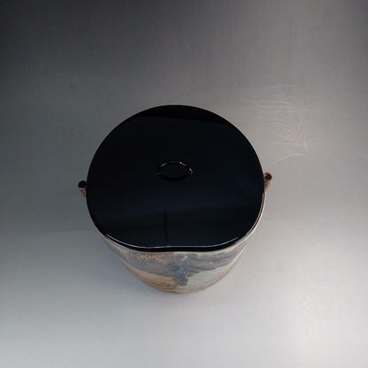 Takatori Style Mizusashi by Rakuzan – Japanese Water Jar – Earred Stoneware – Japan