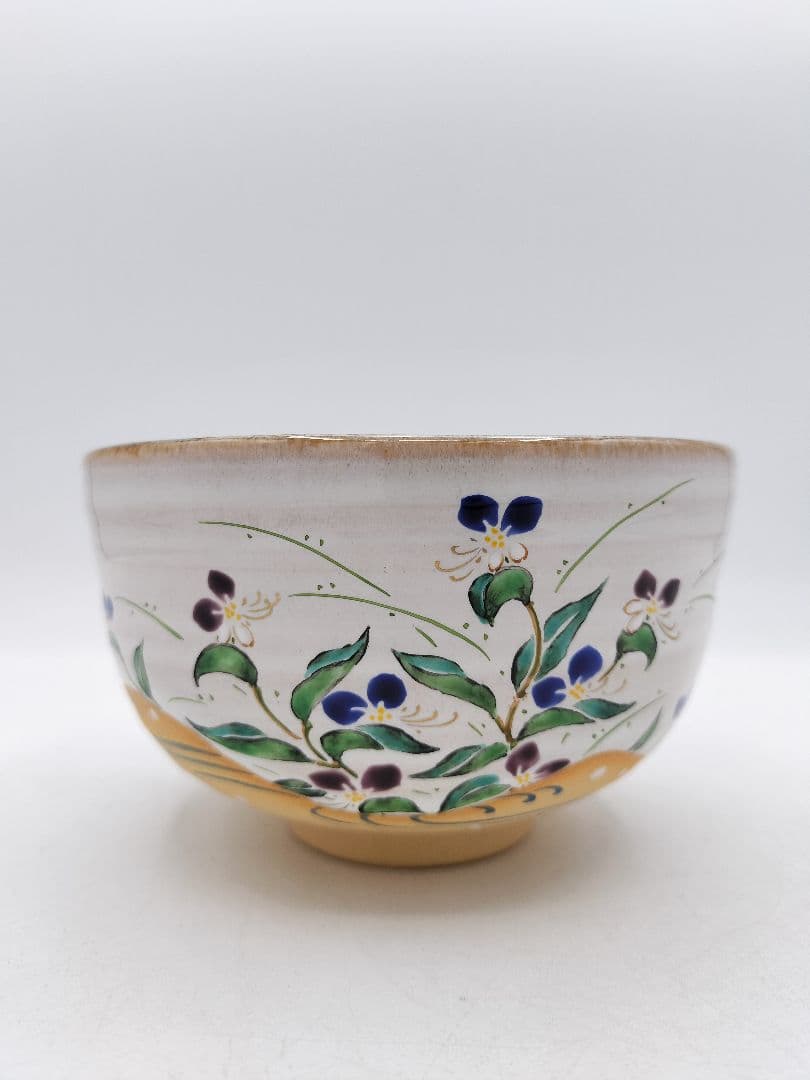 Haiyu Tsuyukusa-e Chawan by Nakamura Ryoji — Ash Glaze Tea Bowl with Dayflower Painting