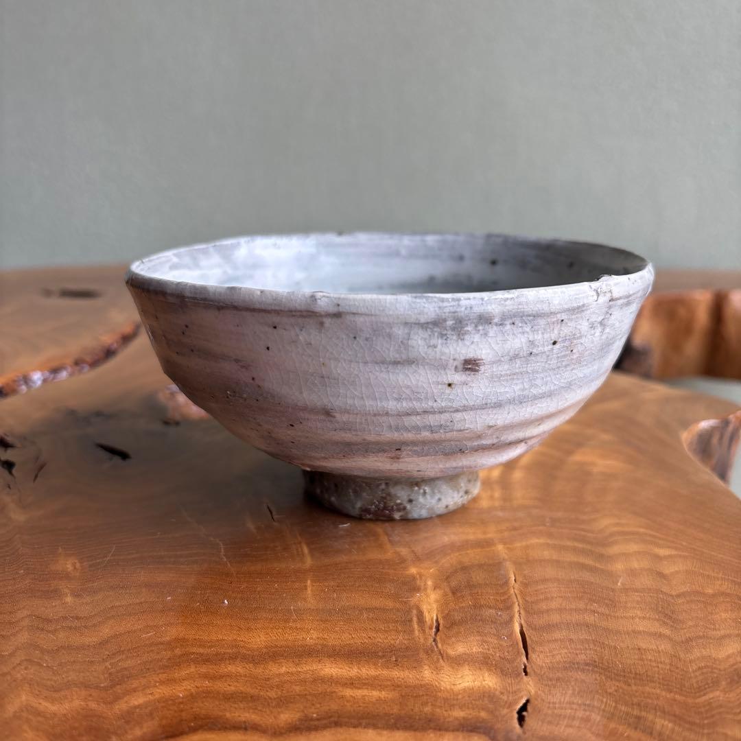 Yasuda Michio Hakeme Tea Bowl — Mitsu-ashi Korean-Style Stoneware Chawan with Tomobako
