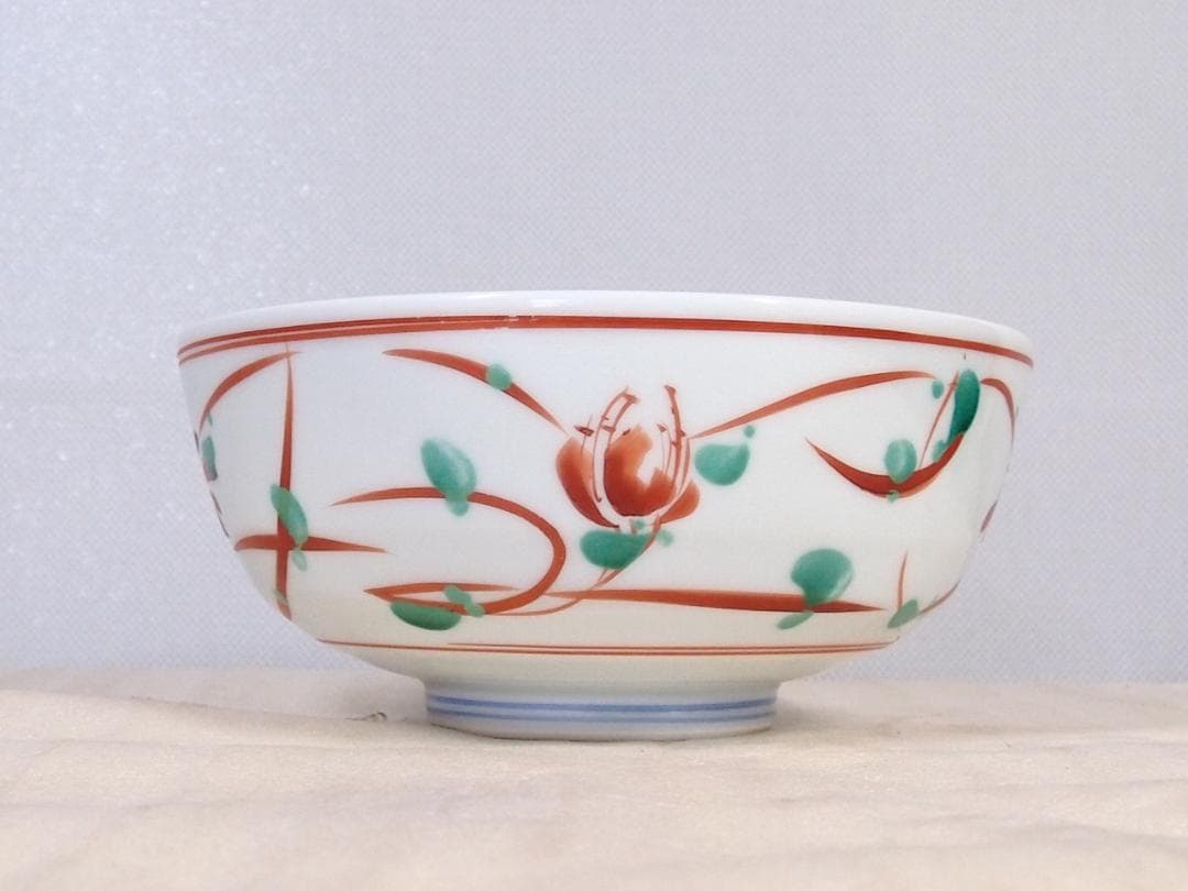 Koubei-gama Aka-e Floral Confectionery Bowl - Kato Sadao Mino Porcelain with Box