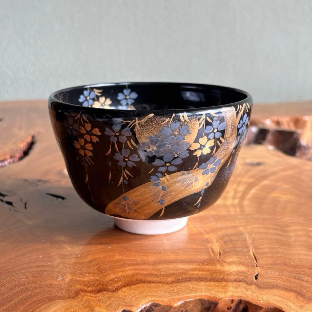 Yagi Kaiho Weeping Cherry Matcha Bowl — Gold Silver Blue on Black, Kyoto
