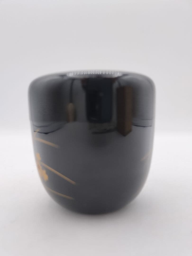 Black Lacquer Natsume by Okamoto Yosai – Chrysanthemum Makie – Japan Art