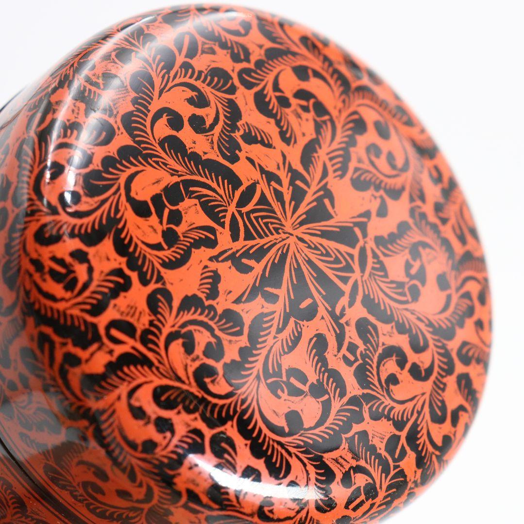Morishige Workshop Kinma Natsume Sanuki Lacquer Carved Floral Tea Caddy Burmese Style Tomobako