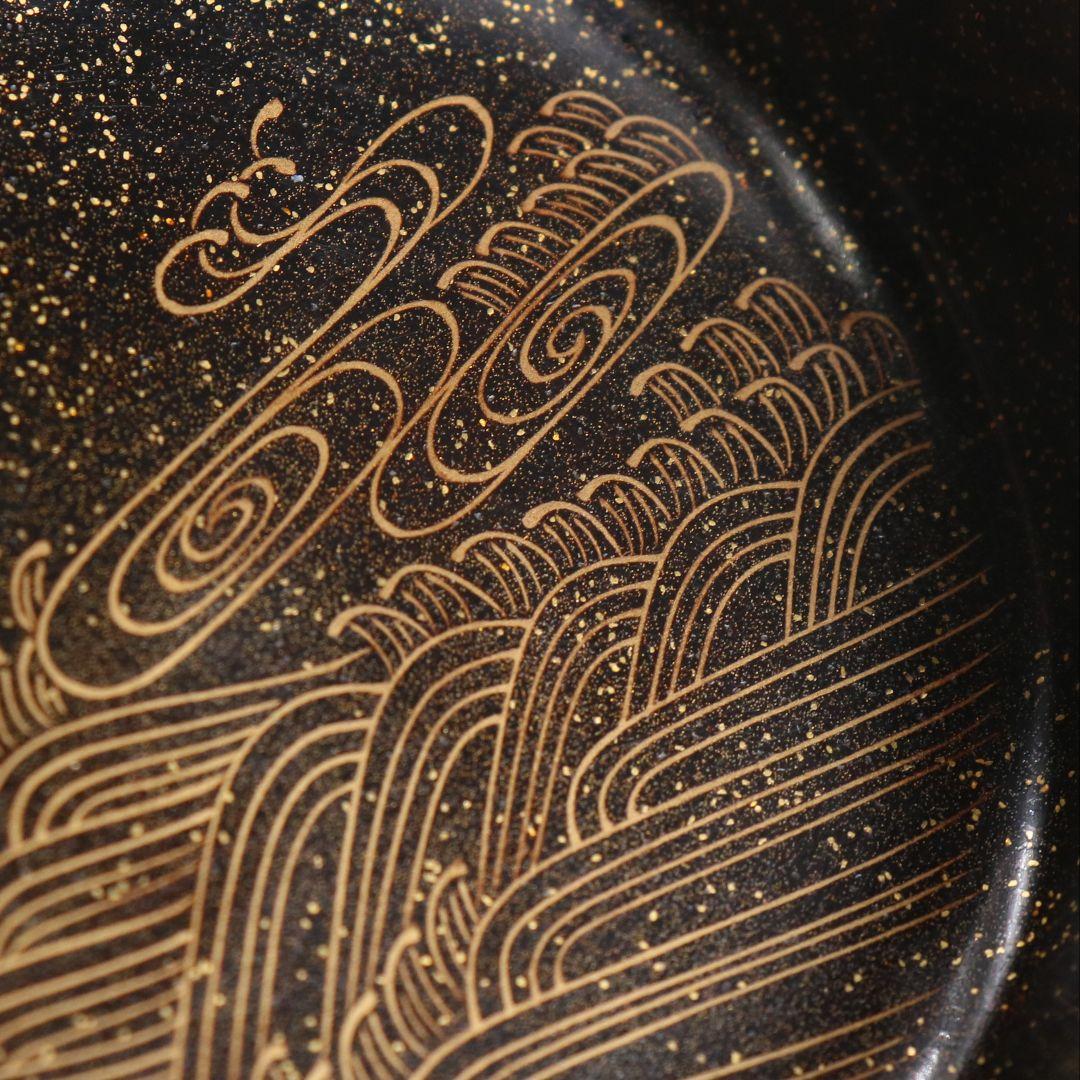 Swallow Maki-e Tame-nuri Lacquer Natsume by Nakamura Takaya — Tea Caddy