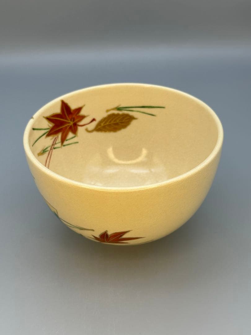Fukiyose Autumn Leaves Tea Bowl by Juho Kiln — Ninsei-Style Kyo-yaki Chawan with Tomobako